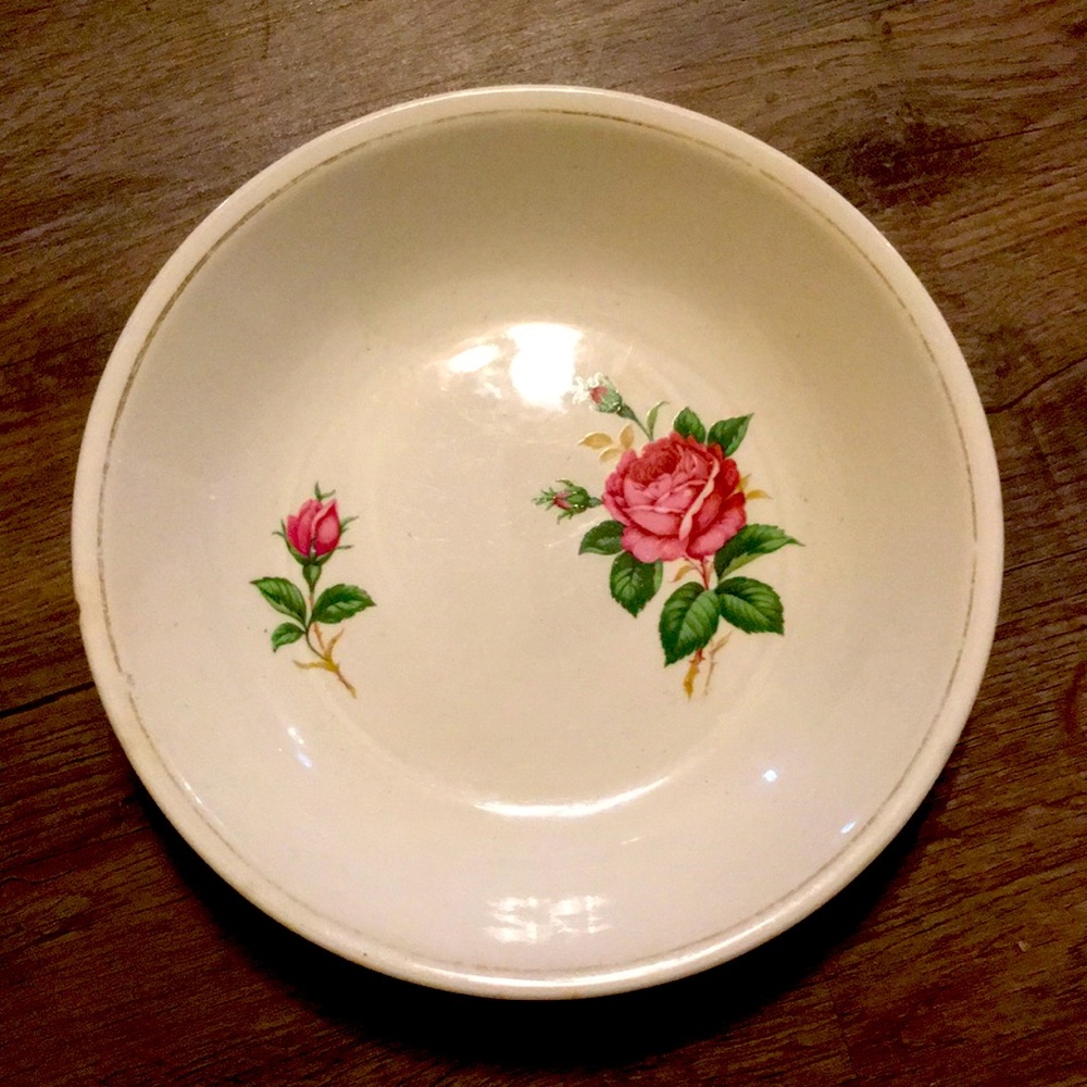 Vintage Paden City Pottery Roses serving bowl